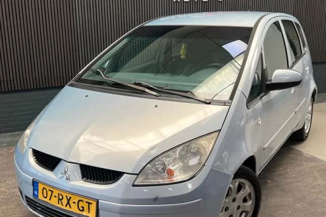 Mitsubishi Colt (2005) thumbnail 1