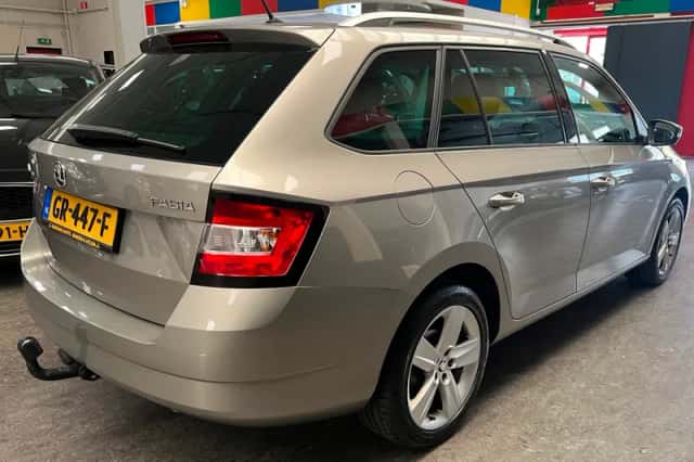 Škoda Fabia (2015) thumbnail 2