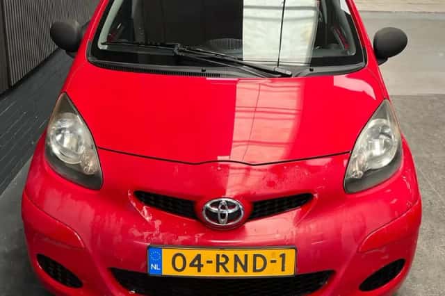 Toyota Aygo (2011) thumbnail 5