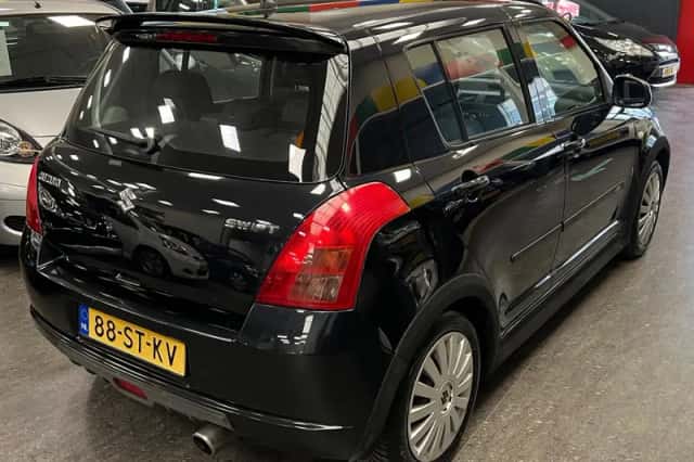 Suzuki Swift (2006) thumbnail 2