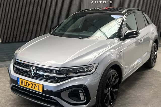 Volkswagen T-Roc (2023) thumbnail 1