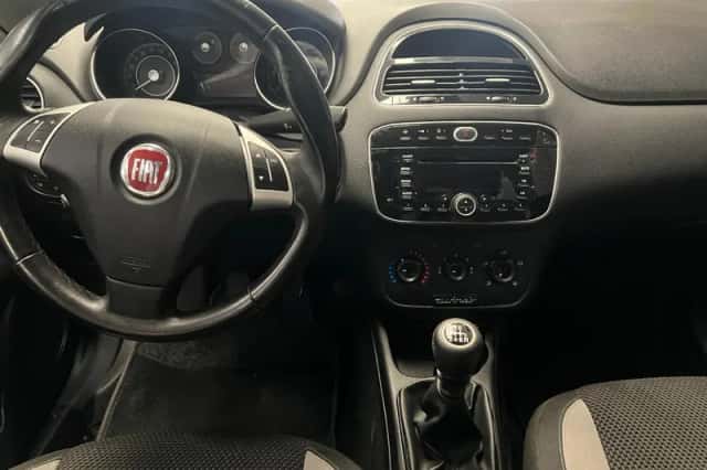 Fiat Punto Evo (2013) thumbnail 3