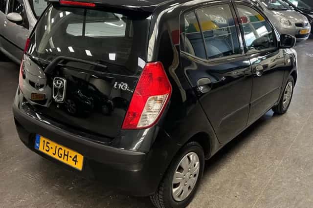 Hyundai i10 (2009) thumbnail 2
