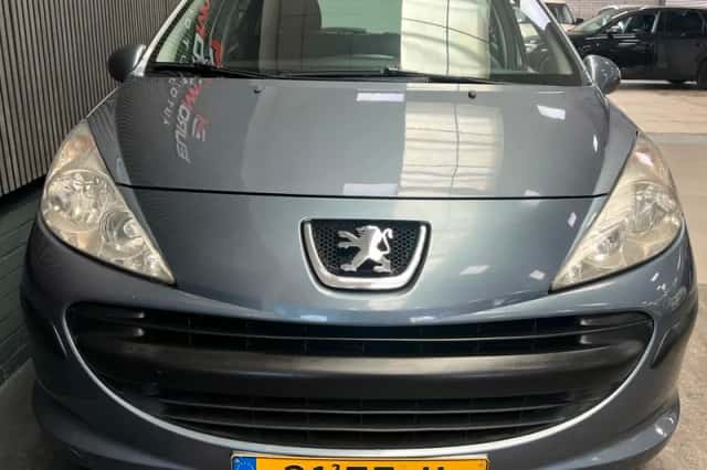 Peugeot 207 (2008) thumbnail 4