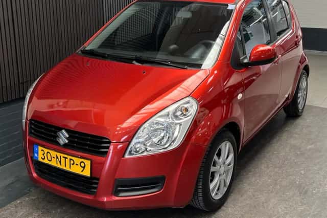 Suzuki Splash (2010) thumbnail 6