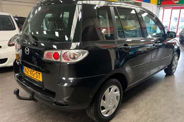 Mazda 2 (2007) thumbnail 2
