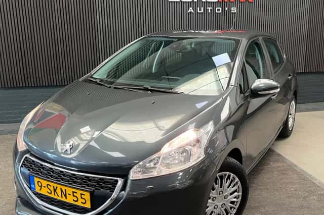 Peugeot 208 (2013) thumbnail 1