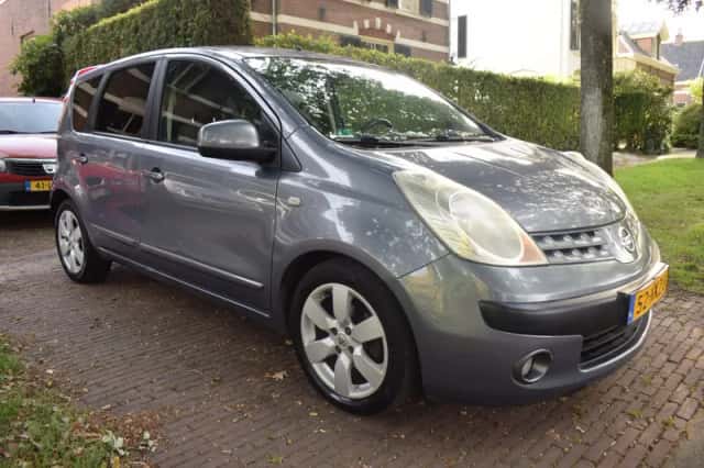 Nissan Note (2007) thumbnail 3