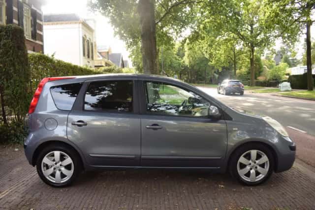 Nissan Note (2007) thumbnail 4