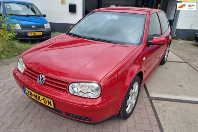 Volkswagen Golf (2003) thumbnail 1
