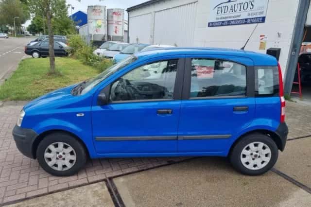 Fiat Panda (2004) thumbnail 2