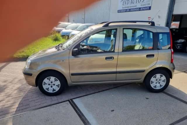 Fiat Panda (2008) thumbnail 2