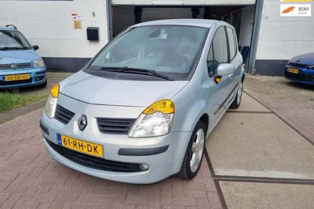 Renault Modus (2005) thumbnail 1