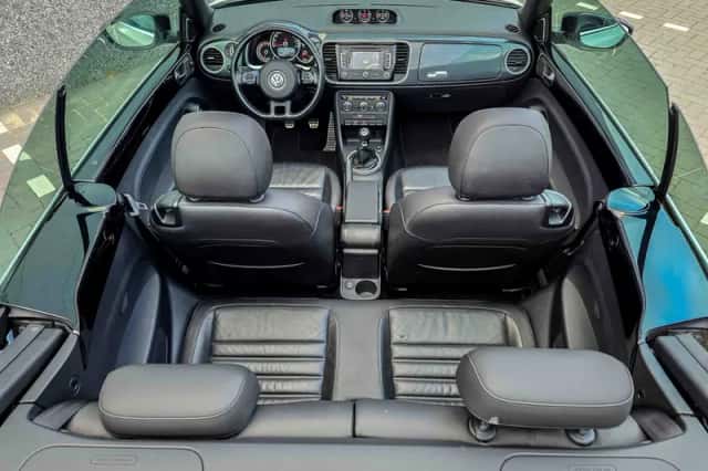 Volkswagen Beetle (2014) thumbnail 2