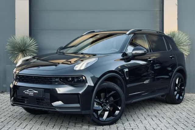 Lynk & Co 01 (2022) thumbnail 3
