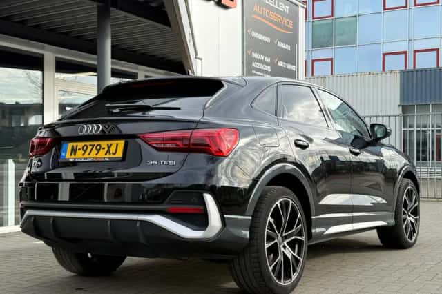 Audi Q3 Sportback (2021) thumbnail 5