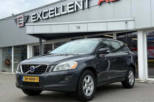 Volvo XC60 (2008) thumbnail 2