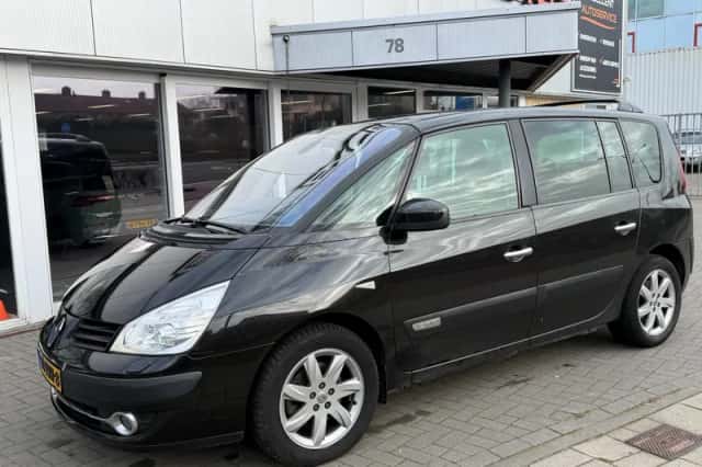 Renault Espace (2011) thumbnail 2