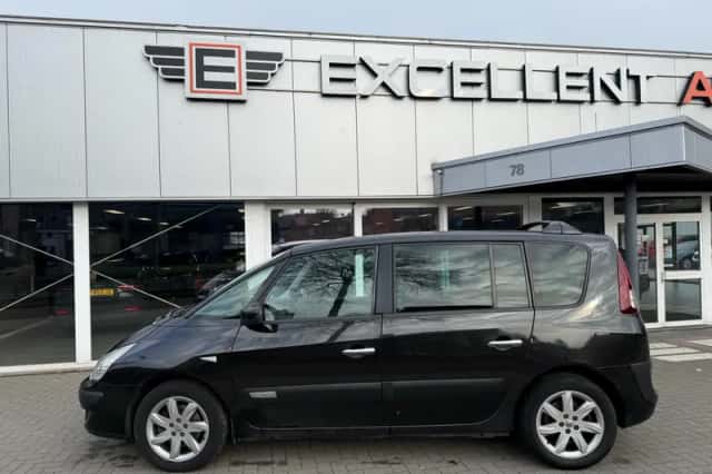 Renault Espace (2011) thumbnail 3