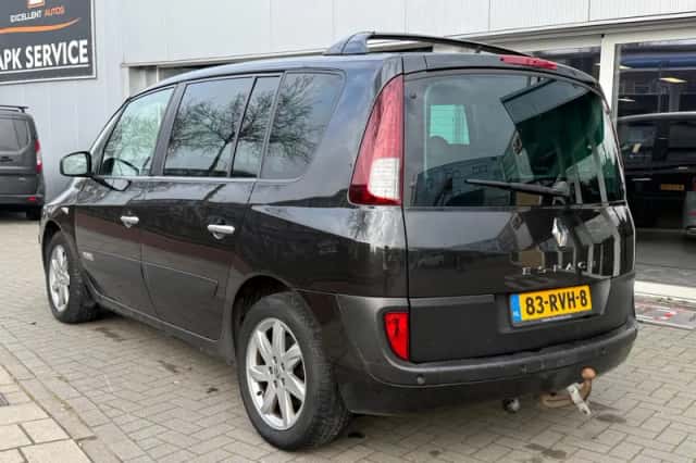 Renault Espace (2011) thumbnail 4