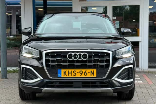 Audi Q2 (2023) thumbnail 2