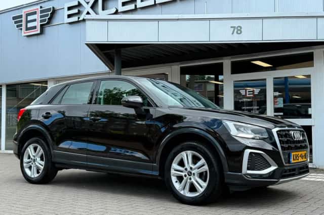 Audi Q2 (2023) thumbnail 4