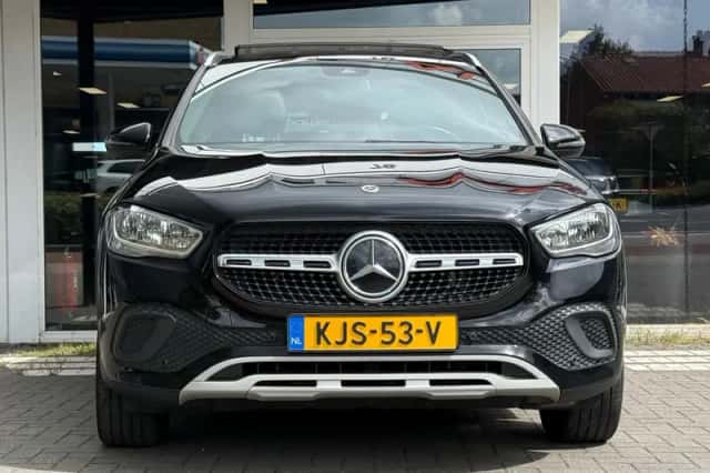 Mercedes-Benz GLA-Klasse (2021) thumbnail 2