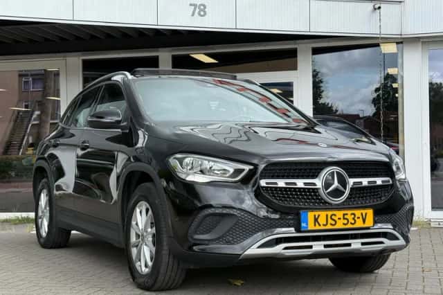 Mercedes-Benz GLA-Klasse (2021) thumbnail 3