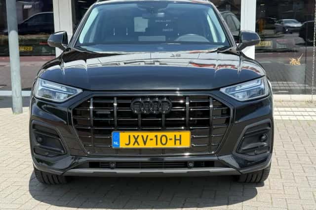 Audi Q5 Sportback (2021) thumbnail 3
