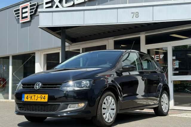 Volkswagen Polo (2011) thumbnail 1