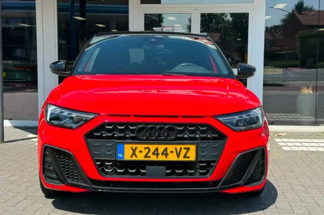 Audi A1 (2019) thumbnail 2