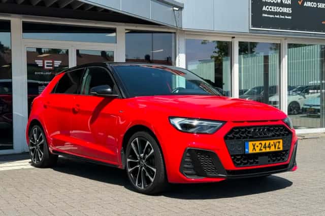 Audi A1 (2019) thumbnail 3
