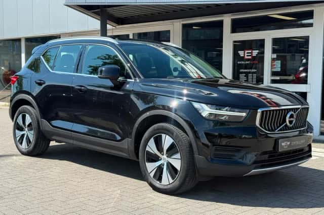 Volvo XC40 (2021) thumbnail 5