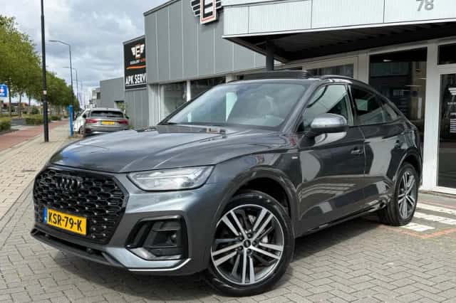 Audi Q5 Sportback (2023) thumbnail 2