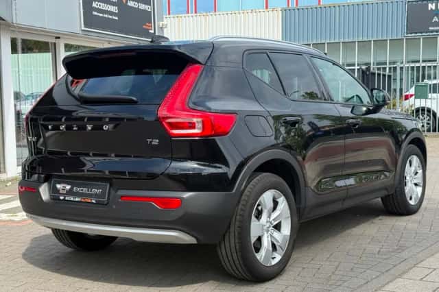 Volvo XC40 (2021) thumbnail 5
