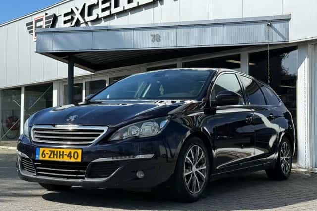 Peugeot 308 (2014) thumbnail 1
