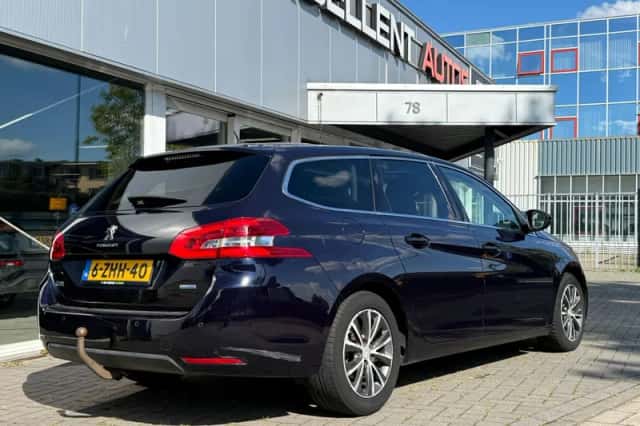 Peugeot 308 (2014) thumbnail 5
