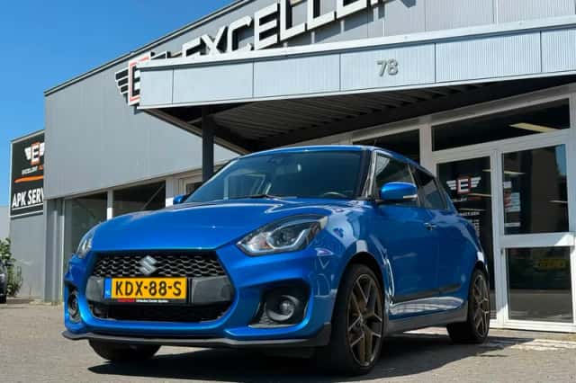 Suzuki Swift (2018) thumbnail 1