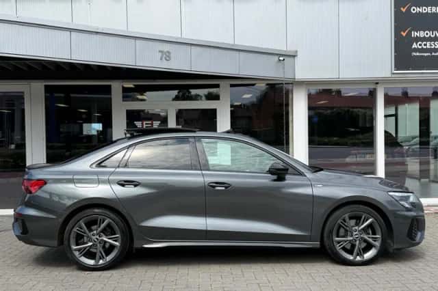 Audi A3 (2021) thumbnail 5