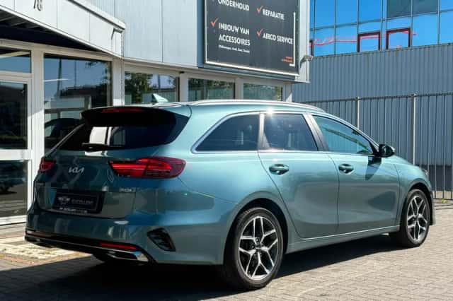 Kia Ceed (2023) thumbnail 6