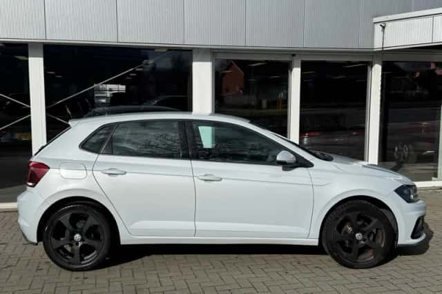 Volkswagen Polo (2018) thumbnail 5