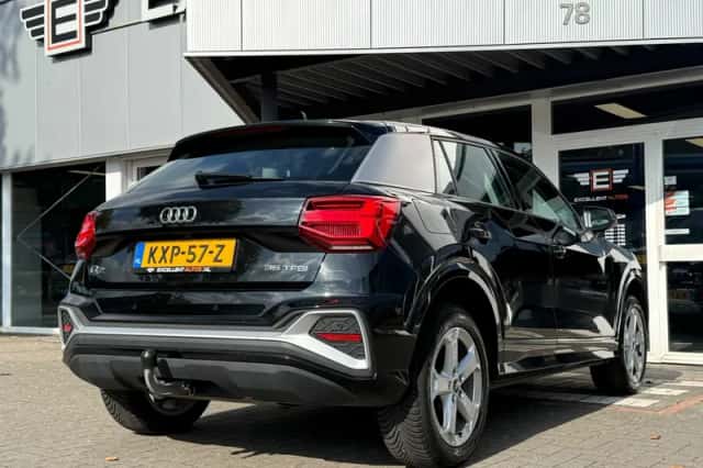 Audi Q2 (2023) thumbnail 6