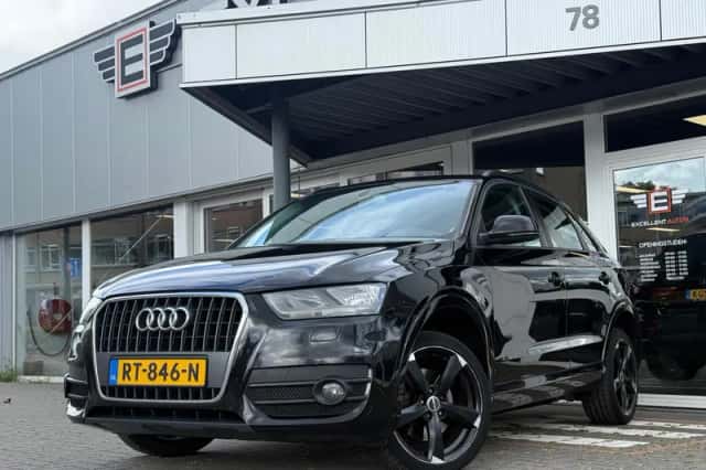 Audi Q3 (2015) thumbnail 1