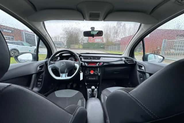 Citroën C3 (2011) thumbnail 6