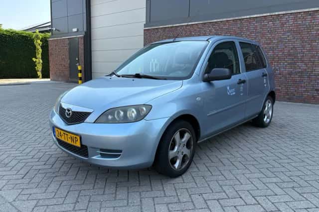 Mazda 2 (2007) thumbnail 1