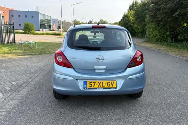 Opel Corsa (2007) thumbnail 5