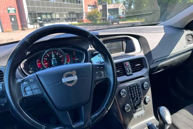 Volvo V40 (2013) thumbnail 5