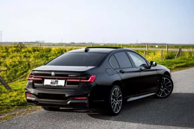 BMW 7-Serie (2020) thumbnail 2