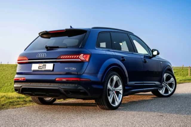 Audi Q7 (2020) thumbnail 2
