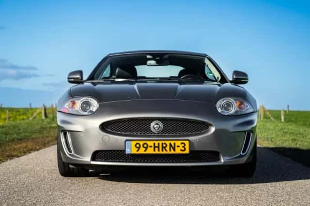 Jaguar XK (2009) thumbnail 3